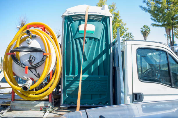 Affordable portable toilet rental in Germantown Hills, IL