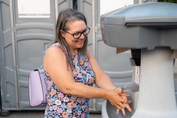 Best Affordable porta potty rental  in Germantown Hls, IL